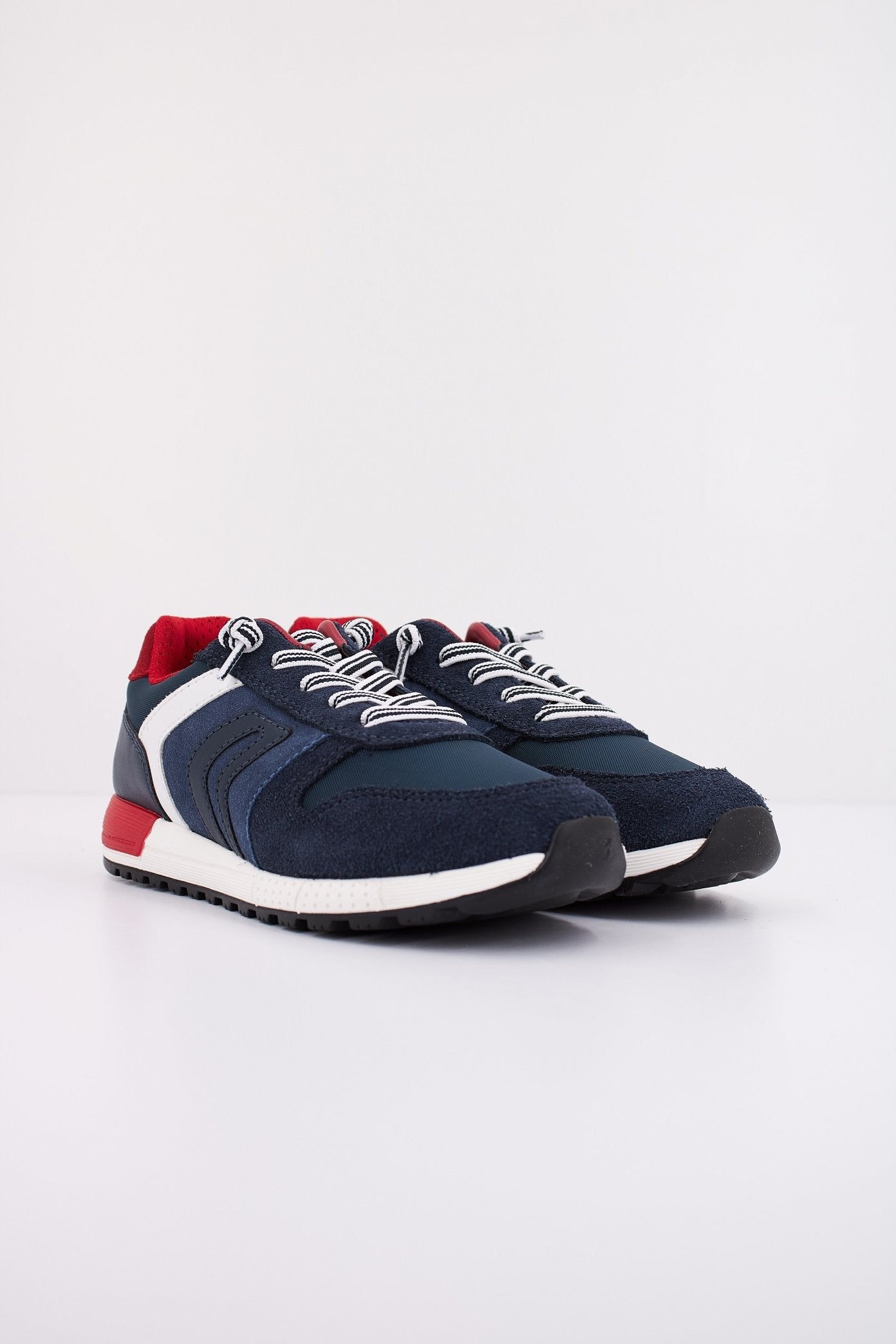 GEOX J ALBEN en color C  (2)