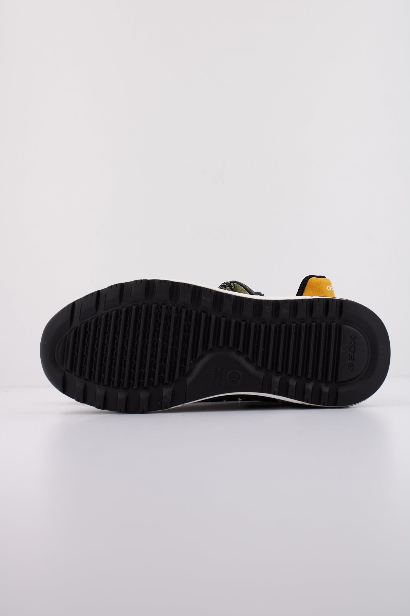 GEOX J ALBEN en color C  (5)