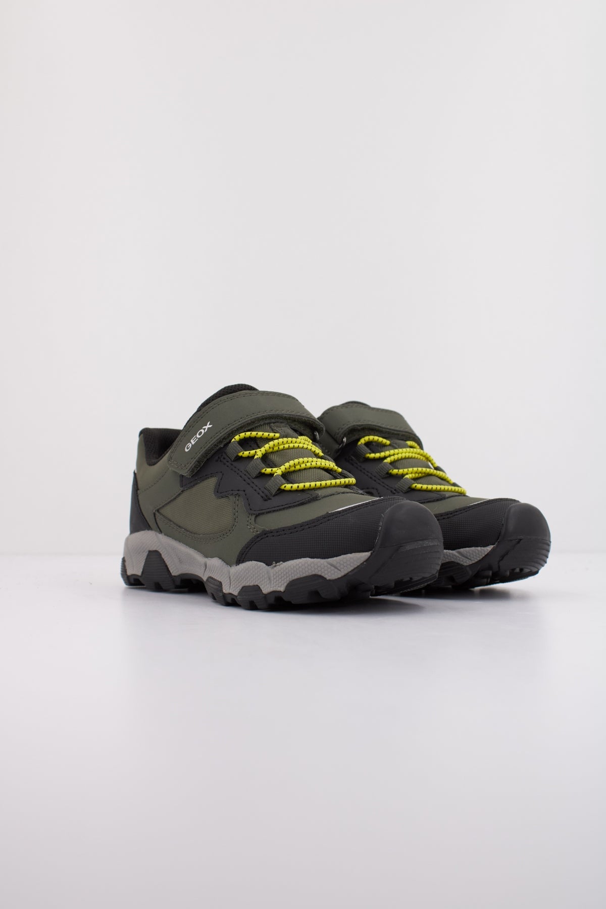 GEOX J MAGNETAR en color C  (2)