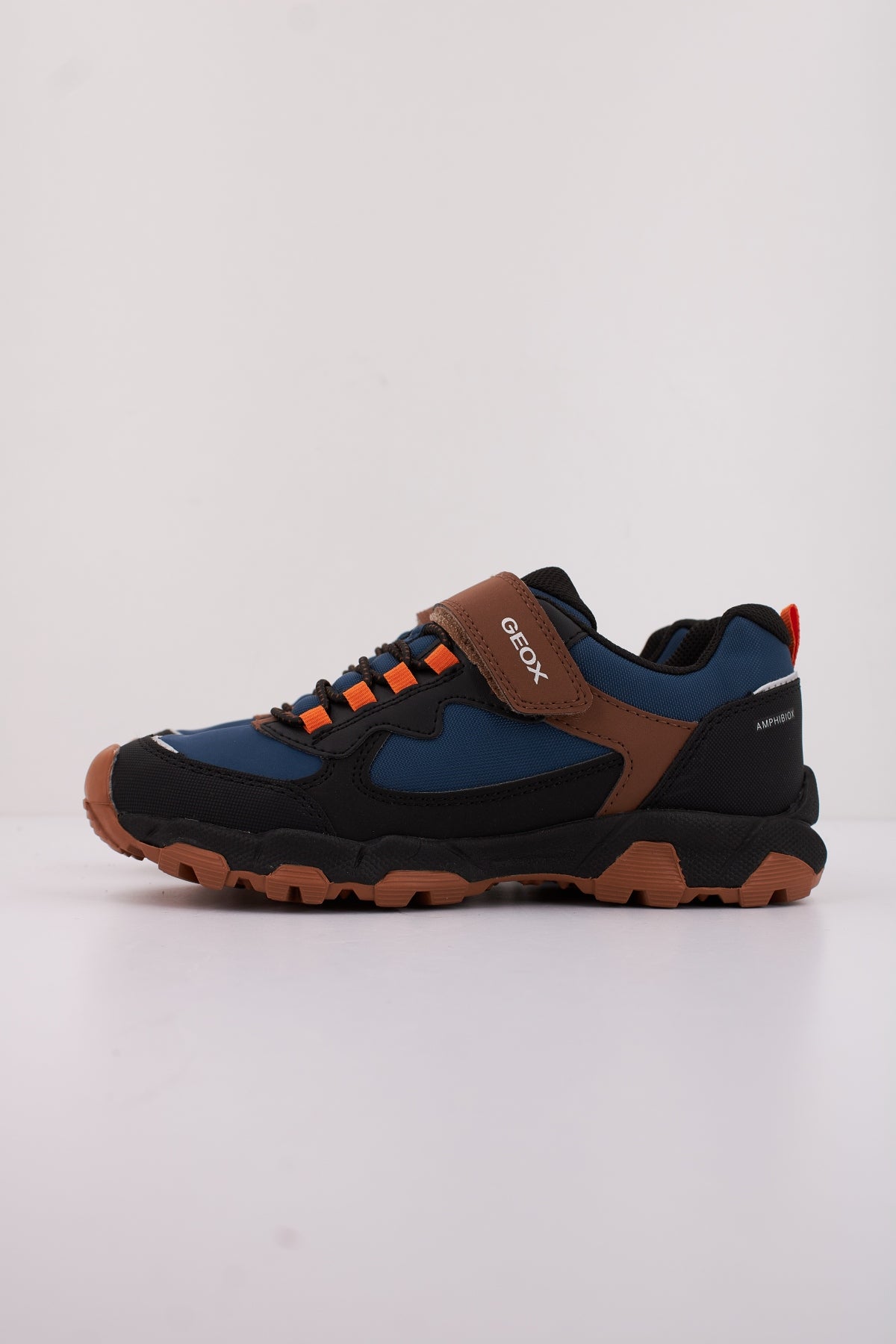 GEOX J MAGNETAR en color C  (1)