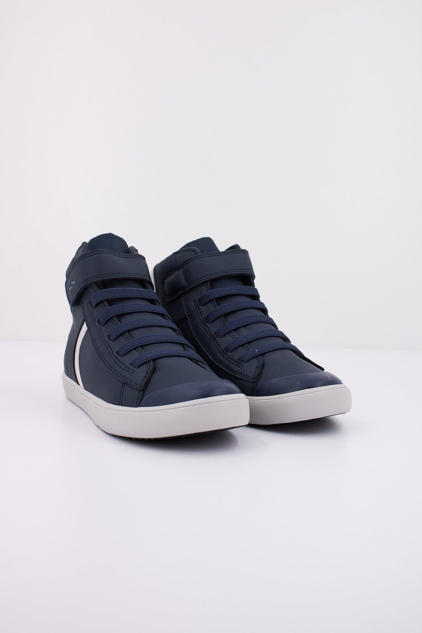 GEOX J GISLI en color C  (2)