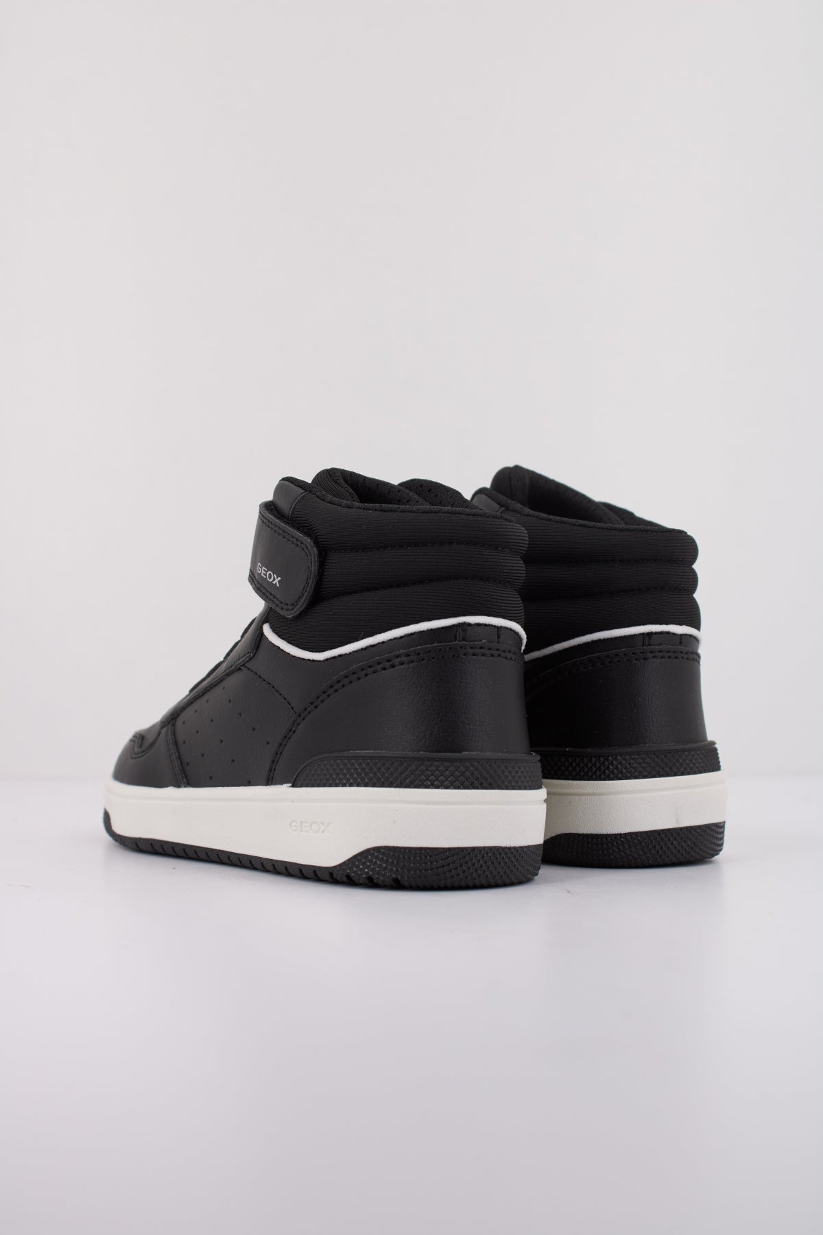 GEOX J WASHIBA BOY en color C  (4)