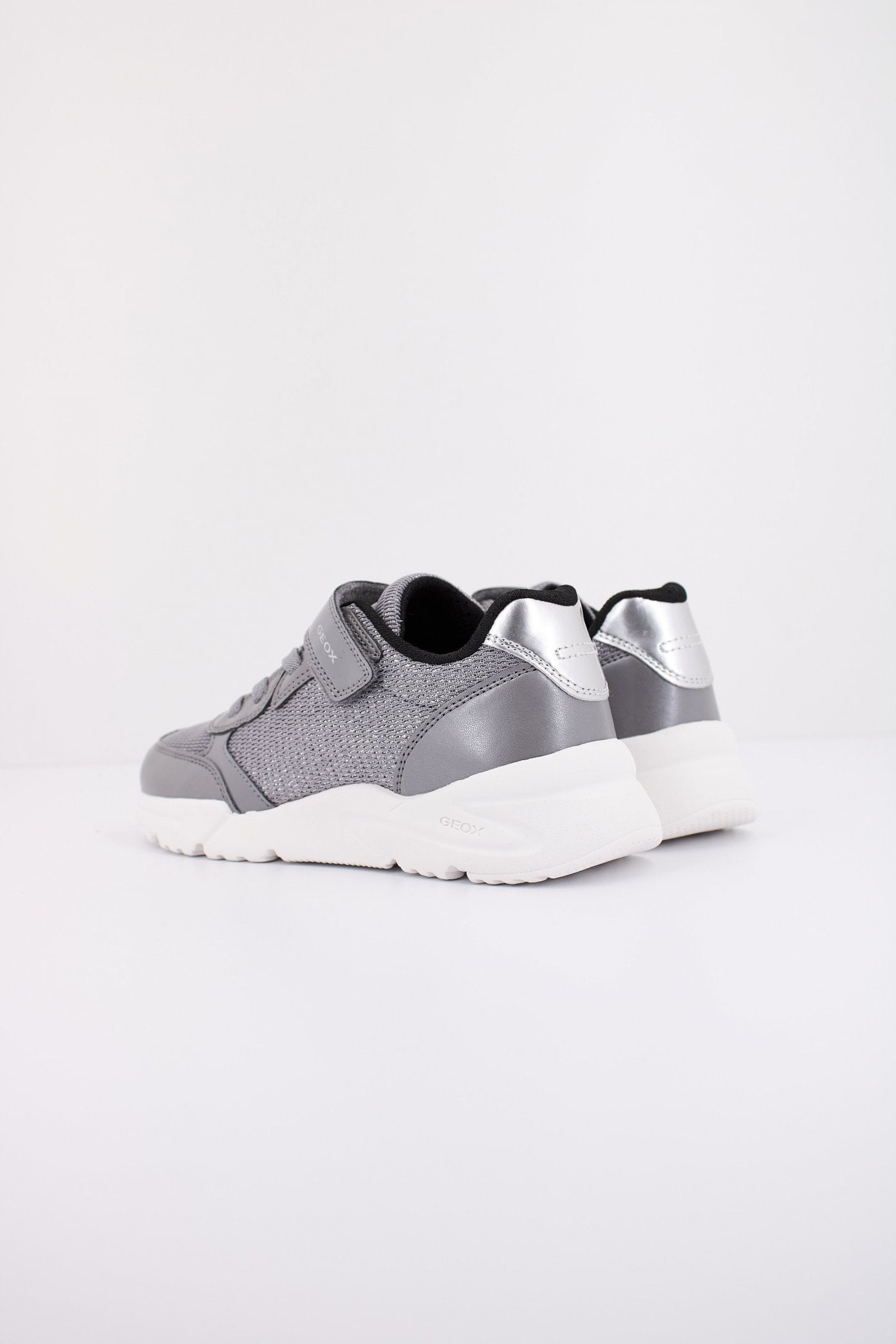 GEOX J LOFTUS en color C  (5)