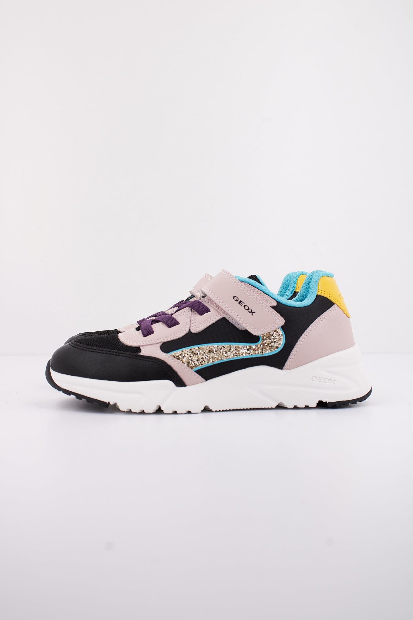 GEOX J LOFTUS en color CBW  (1)