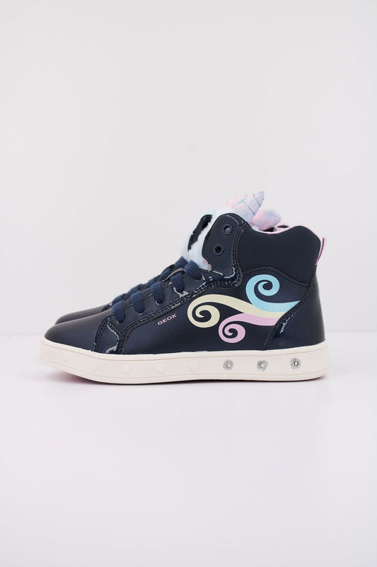 GEOX  J SKYLIN en color C  (1)