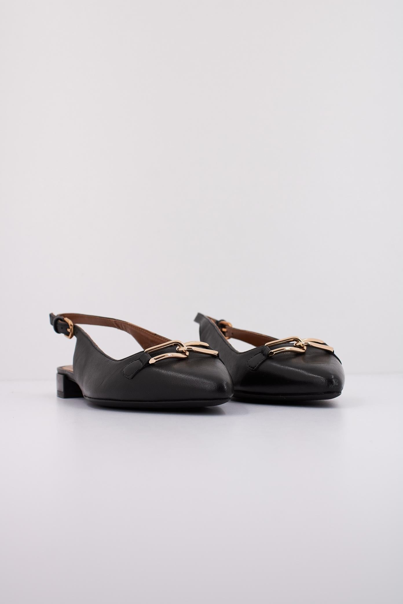 GEOX D CHARYSSA en color C  (2)