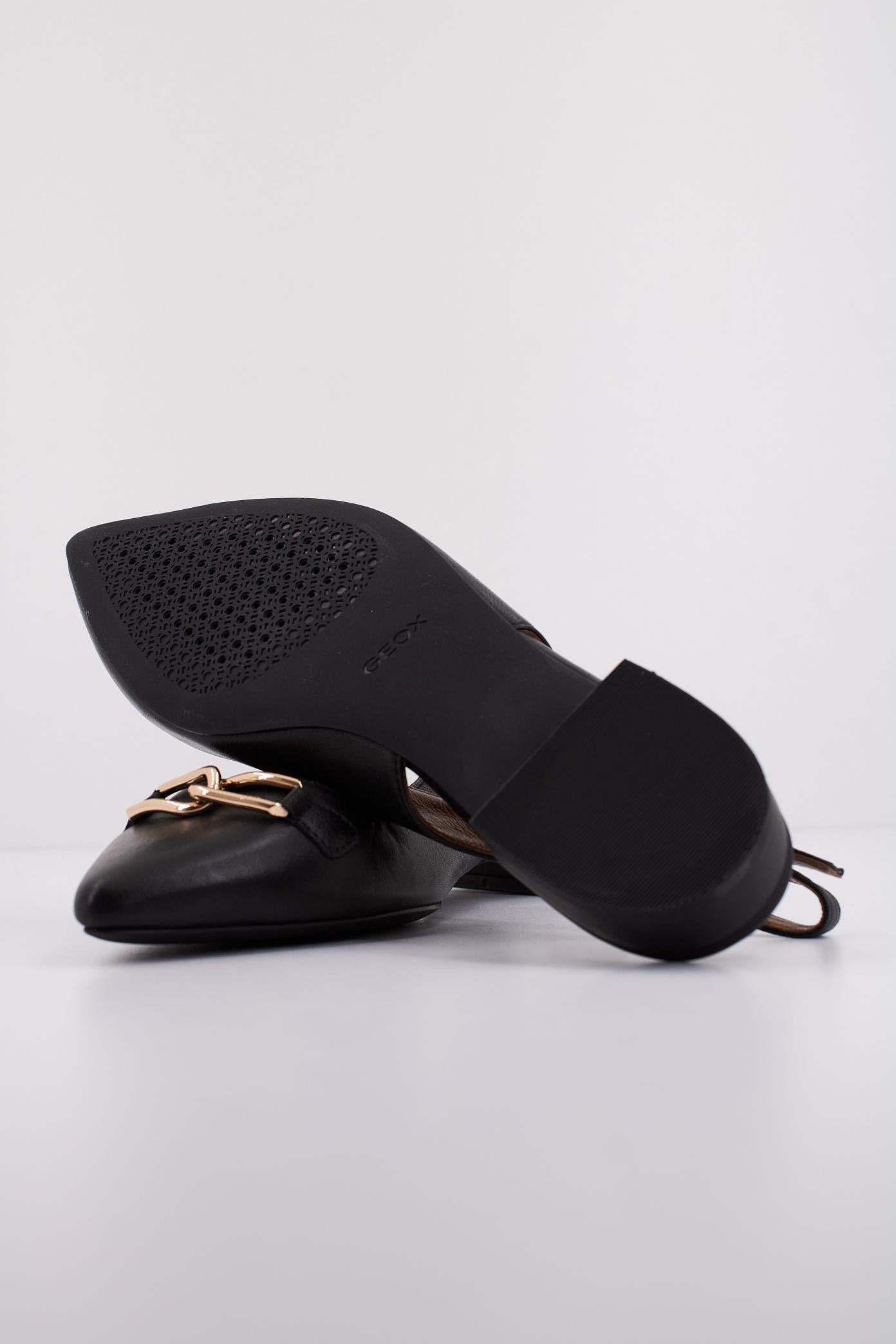 GEOX D CHARYSSA en color C  (5)