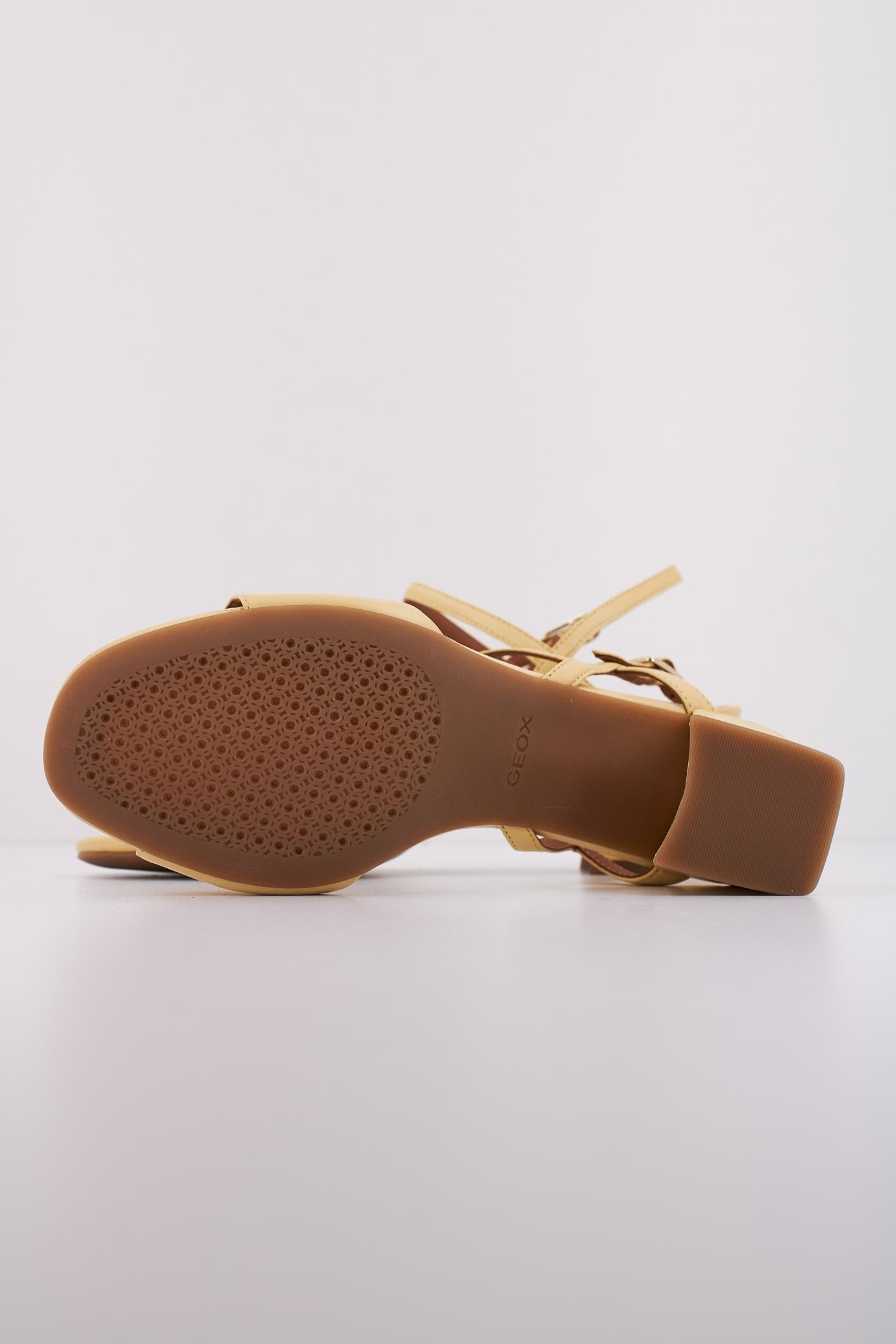 GEOX D NEW ERAKLIA  en color C  (5)