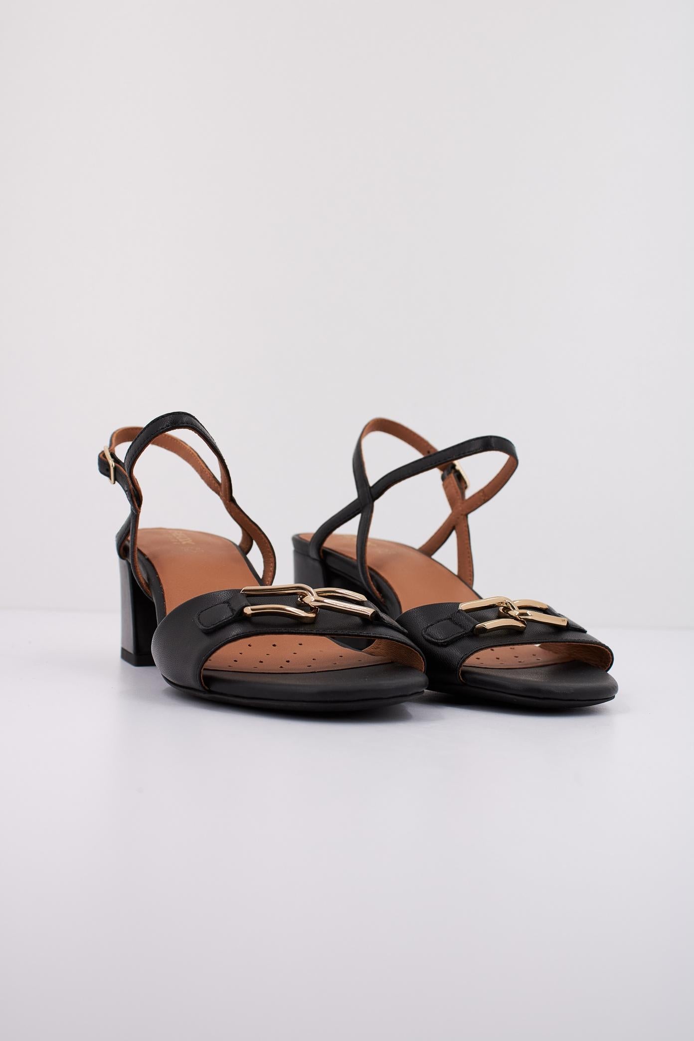 GEOX D NEW ERAKLIA  en color C  (2)