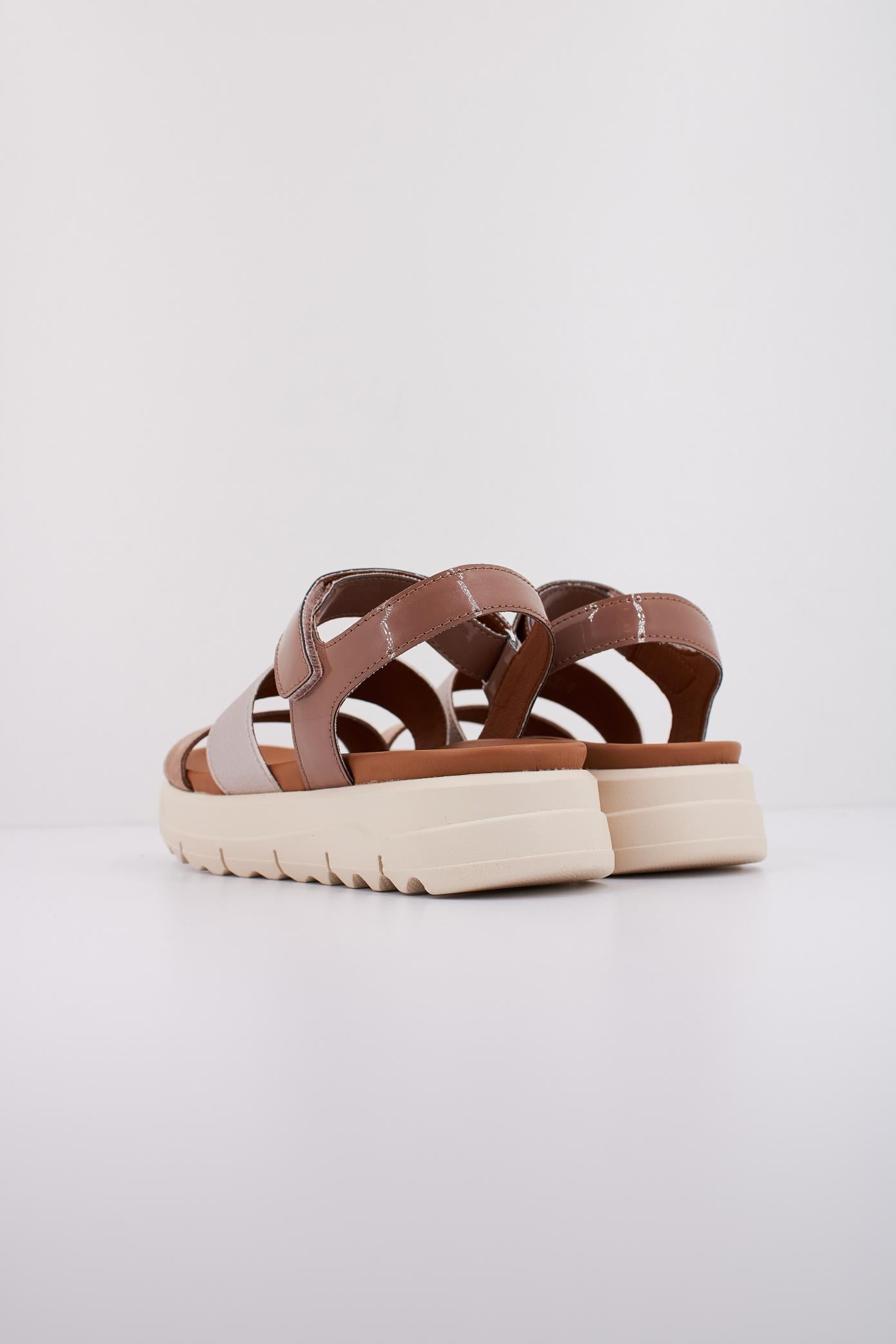 GEOX D XAND .S en color C  (4)
