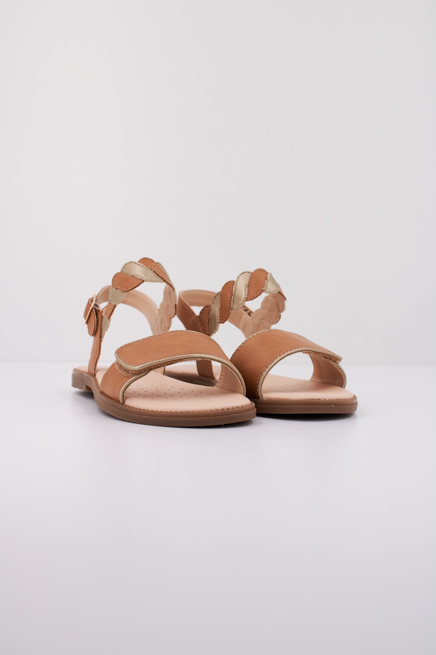 GEOX J SANDAL KARLY GIRL en color CBU  (2)