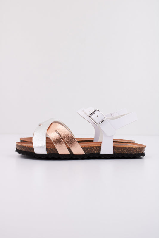 GEOX  J SANDAL CHILENE GI en color CZH  (1)