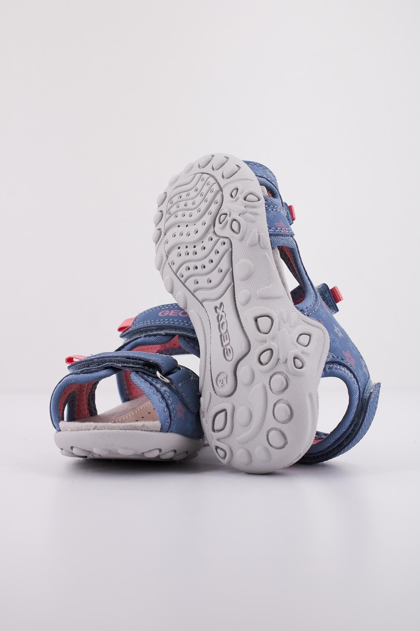 GEOX J SANDAL WHINBERRY G en color CSQ  (5)