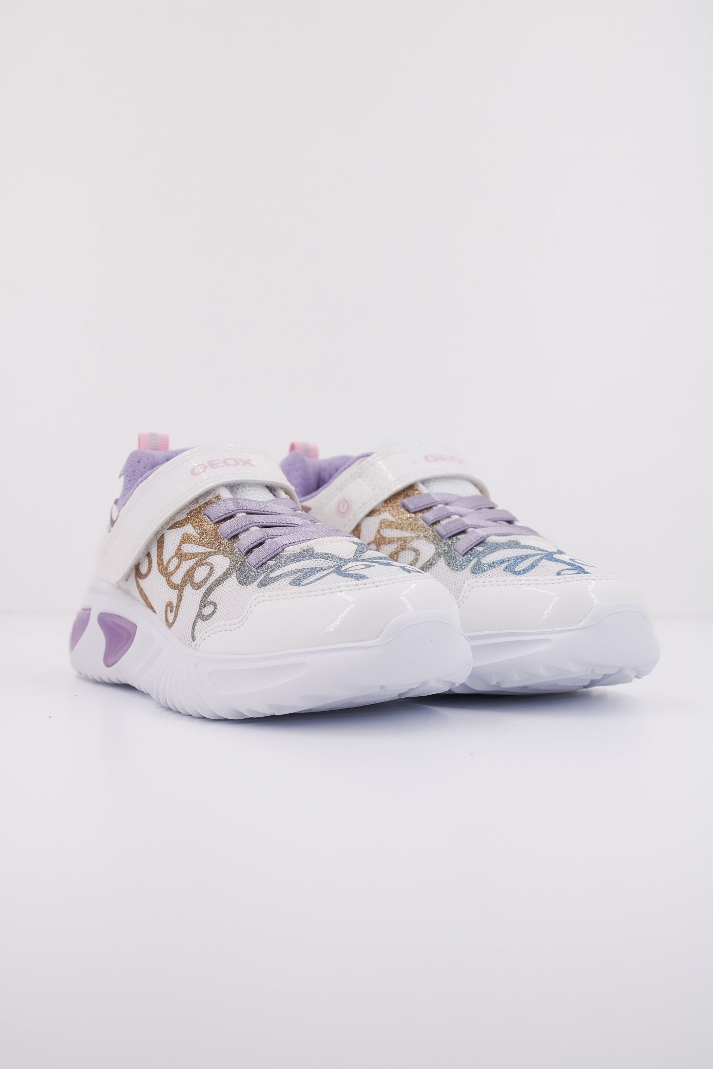 GEOX  J ASSISTER GIRL en color C  (2)