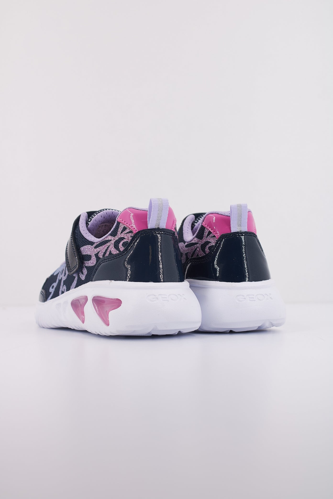 GEOX  J ASSISTER GIRL en color C  (4)