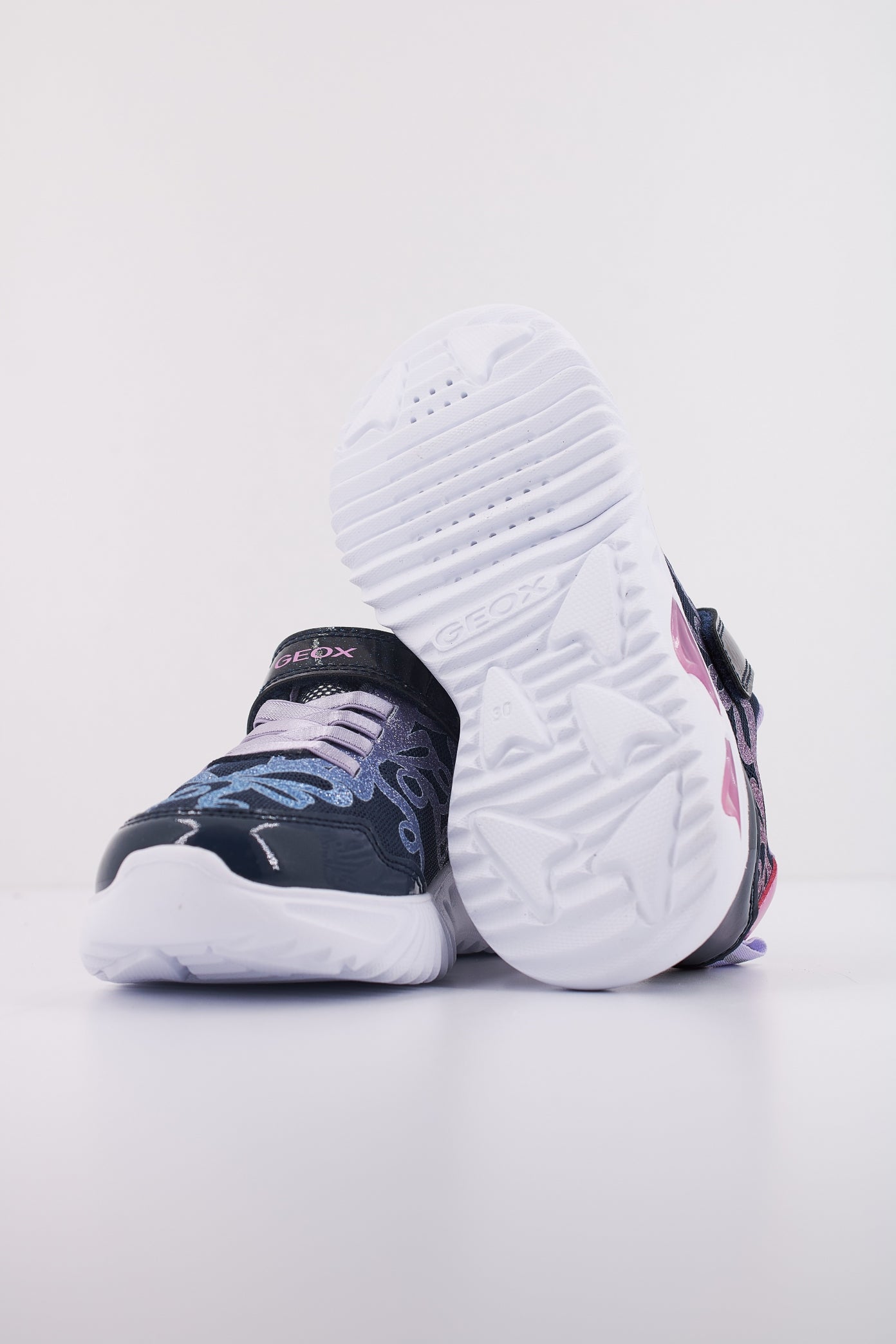 GEOX  J ASSISTER GIRL en color C  (5)