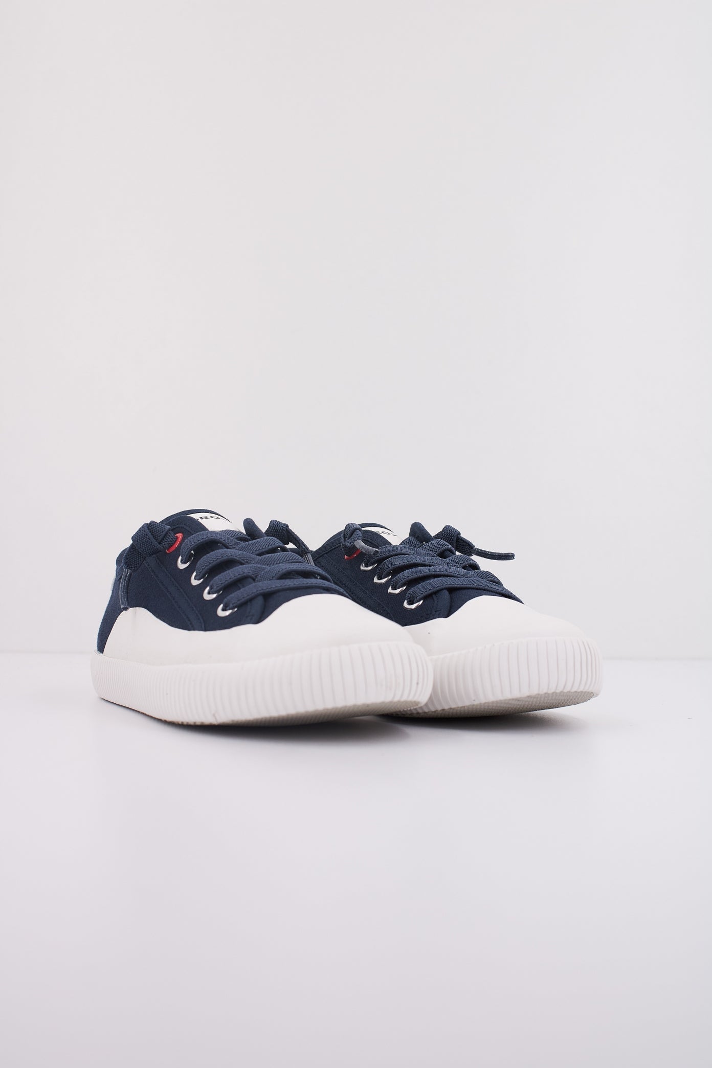 GEOX J TIPPESTE BOY en color C  (2)