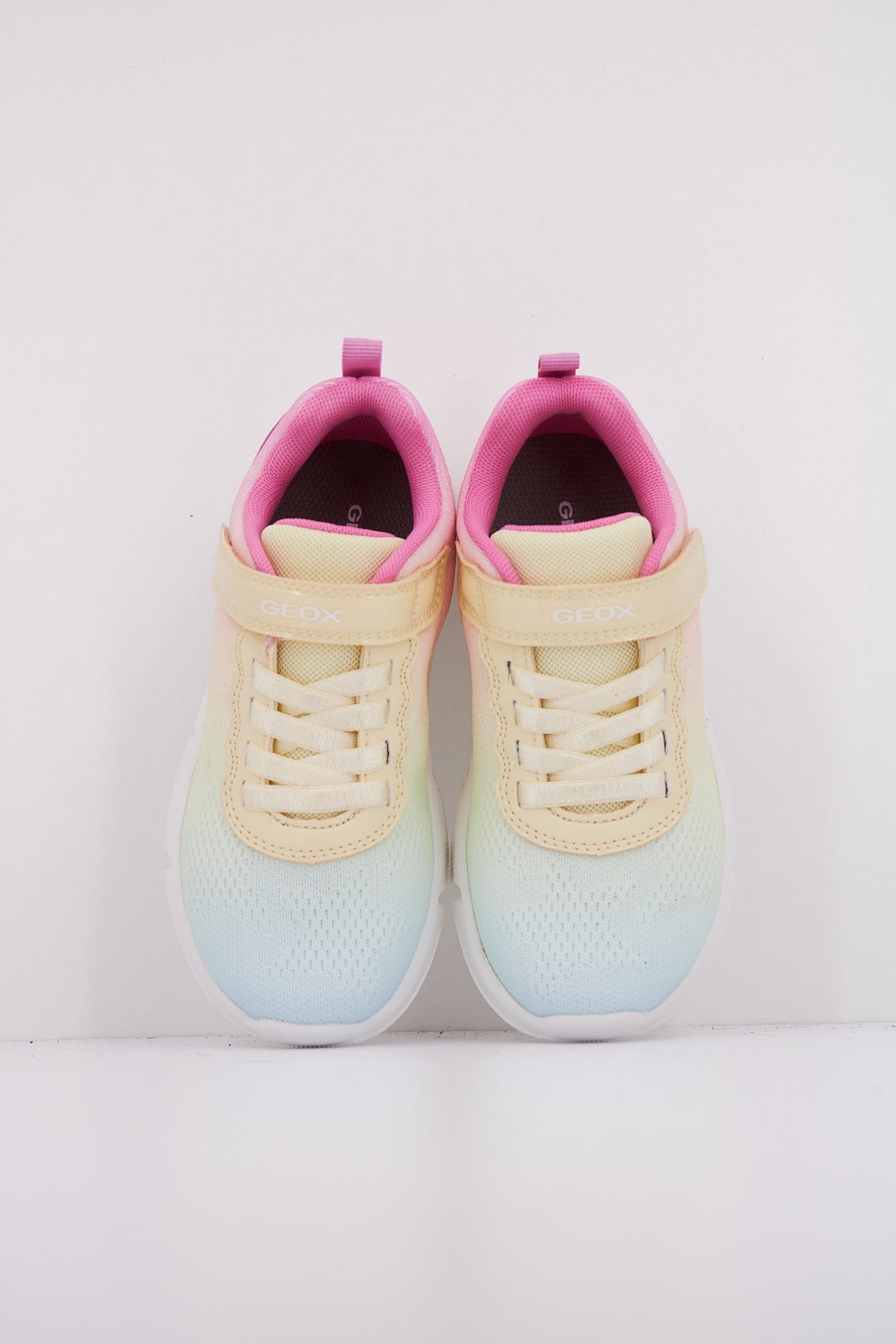 GEOX J ARIL GIRL en color C  (3)