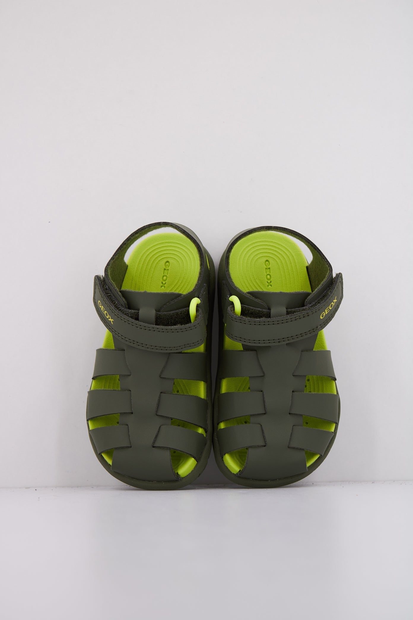 GEOX B SANDAL FUSBETTO BO en color C  (3)