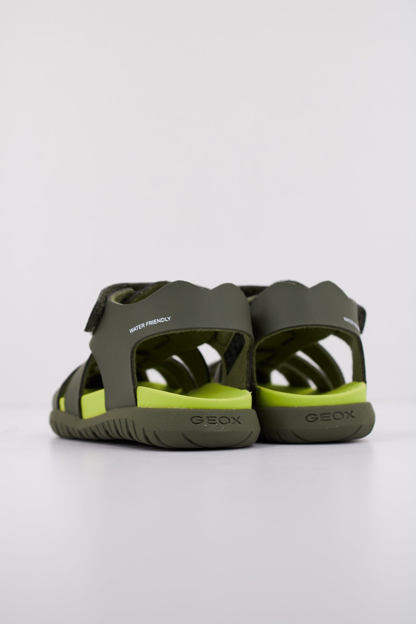 GEOX B SANDAL FUSBETTO BO en color C  (4)