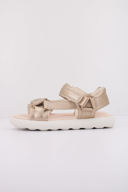 GEOX J SANDAL PUFFYPOP GI en color C  (1)