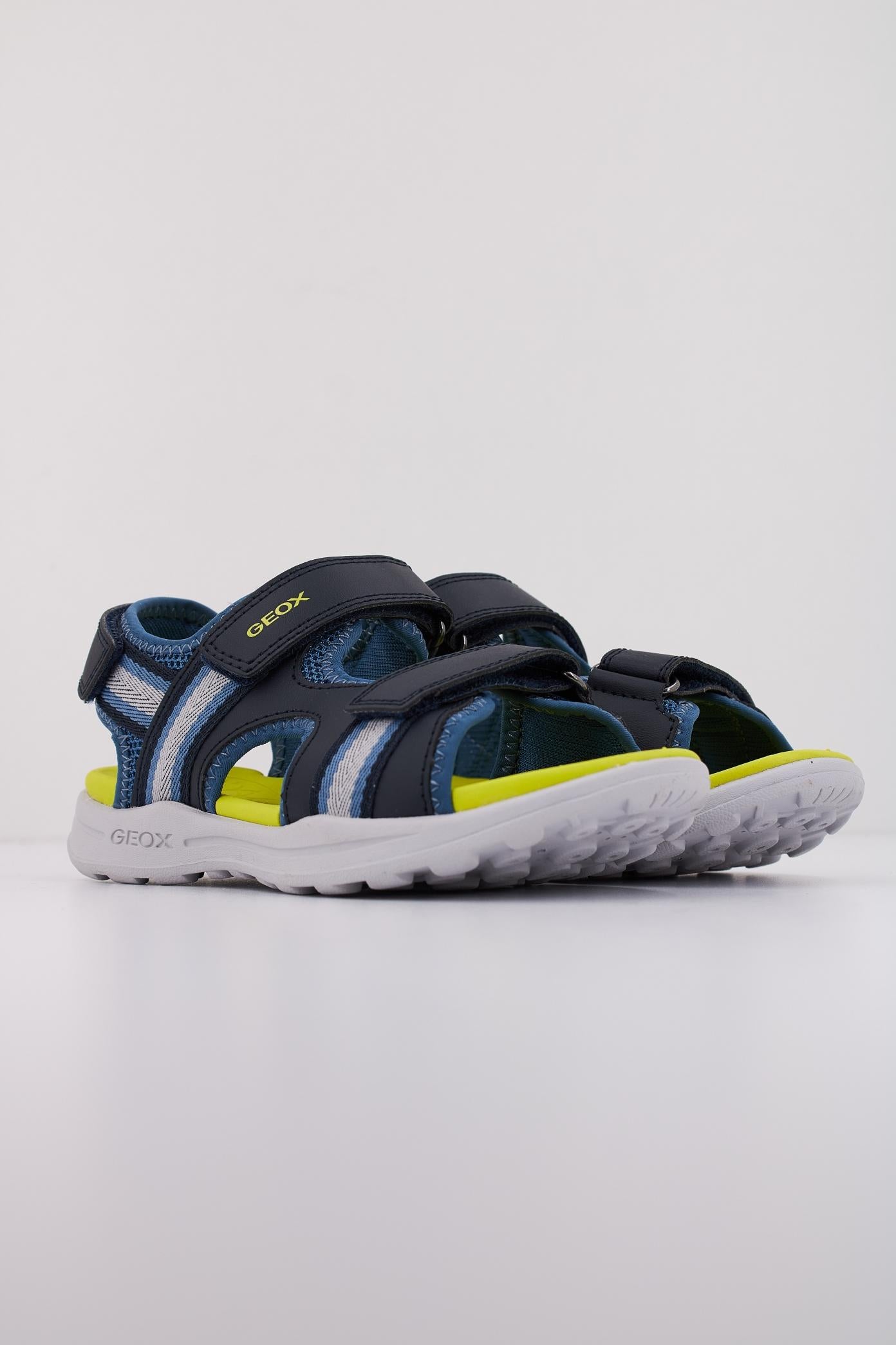 GEOX J VANIETT BOY en color C  (2)