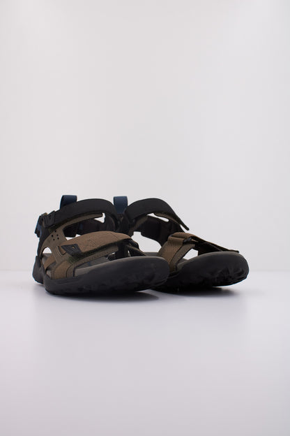 GEOX U TERRENO + GRIP en color C  (2)