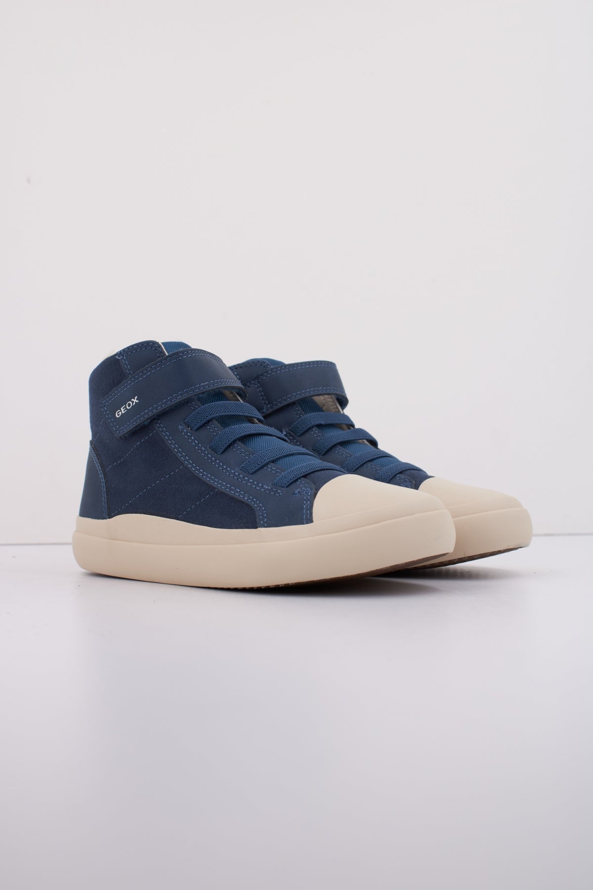GEOX J GISLI BOY en color C  (2)