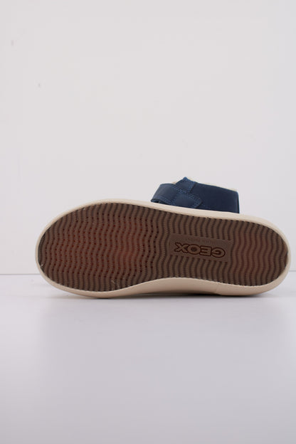 GEOX J GISLI BOY en color C  (5)