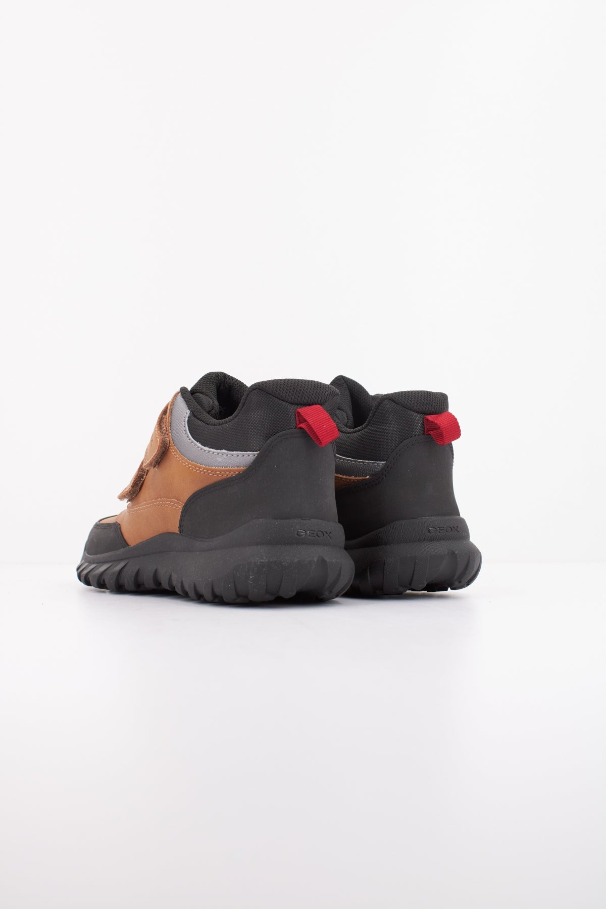 GEOX J SIMBYOS BOY B ABX en color C  (4)