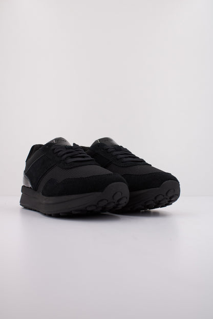 GEOX  D RUNNTIX  en color C  (2)
