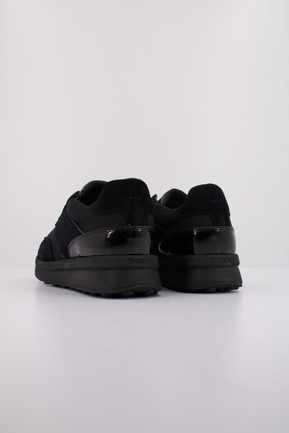 GEOX  D RUNNTIX  en color C  (4)