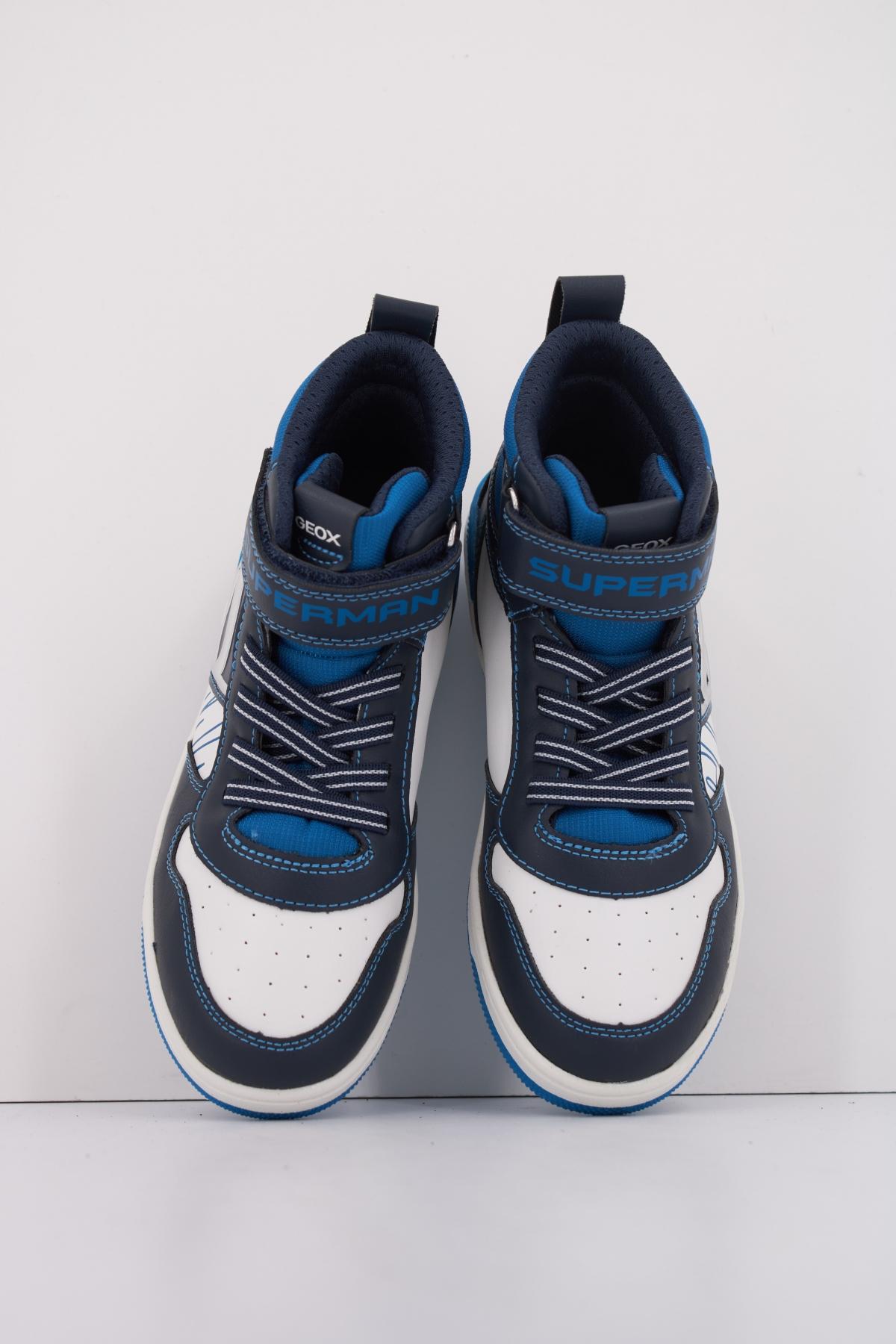 GEOX J WASHIBA BOY en color C  (3)