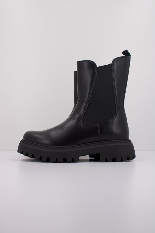 GEOX J MAQUINNENS GIRL en color C  (1)