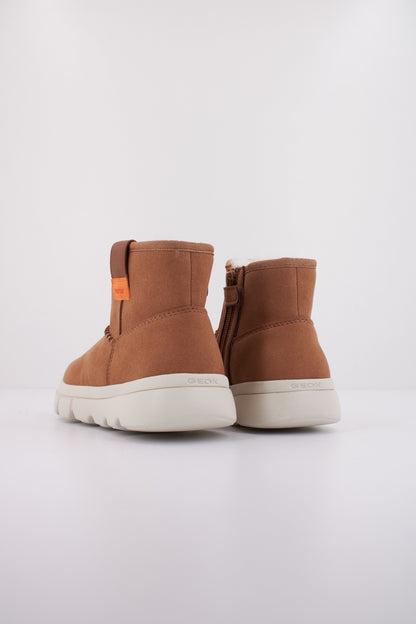 GEOX J WILLABOOM GIRL en color C  (4)