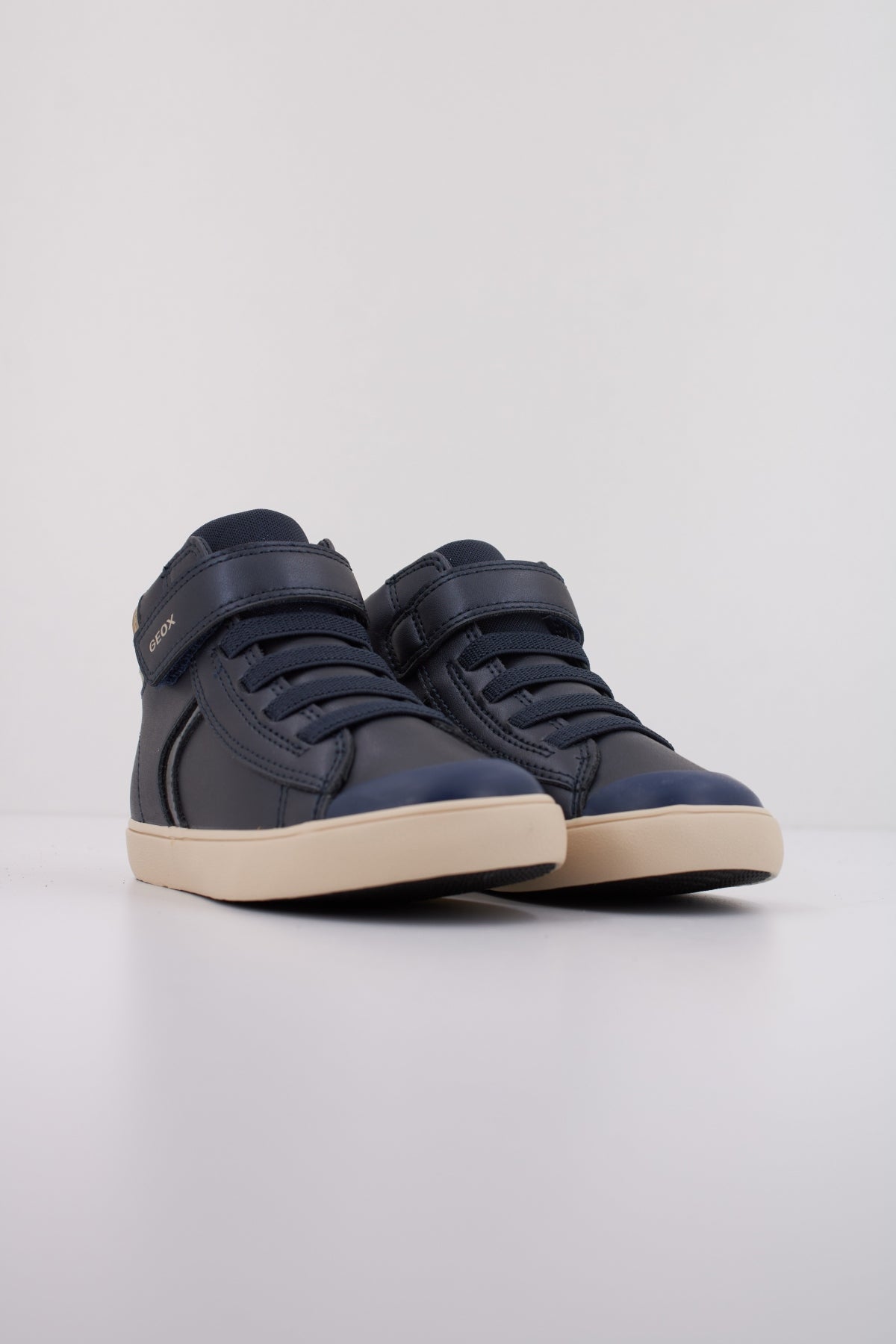 GEOX B GISLI GIRL en color C  (2)