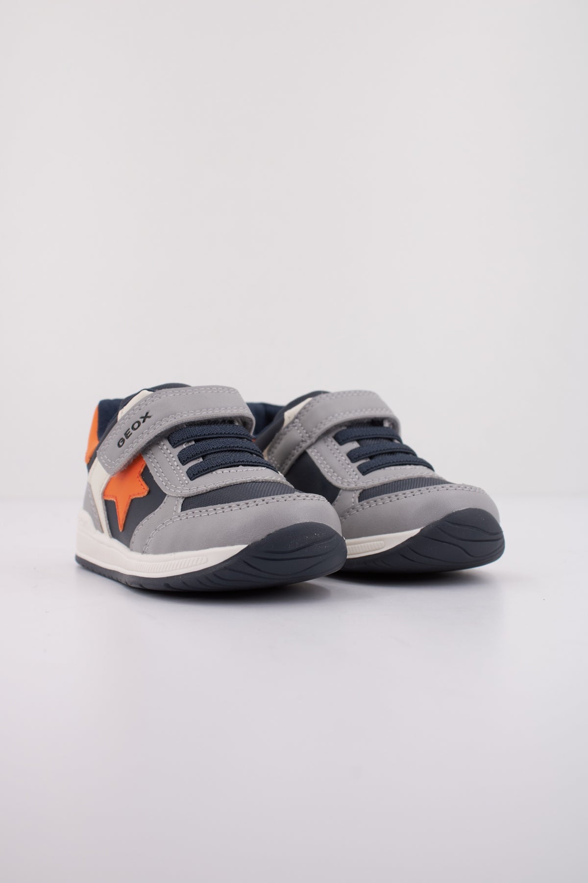 GEOX B RISHON BOY en color C  (2)