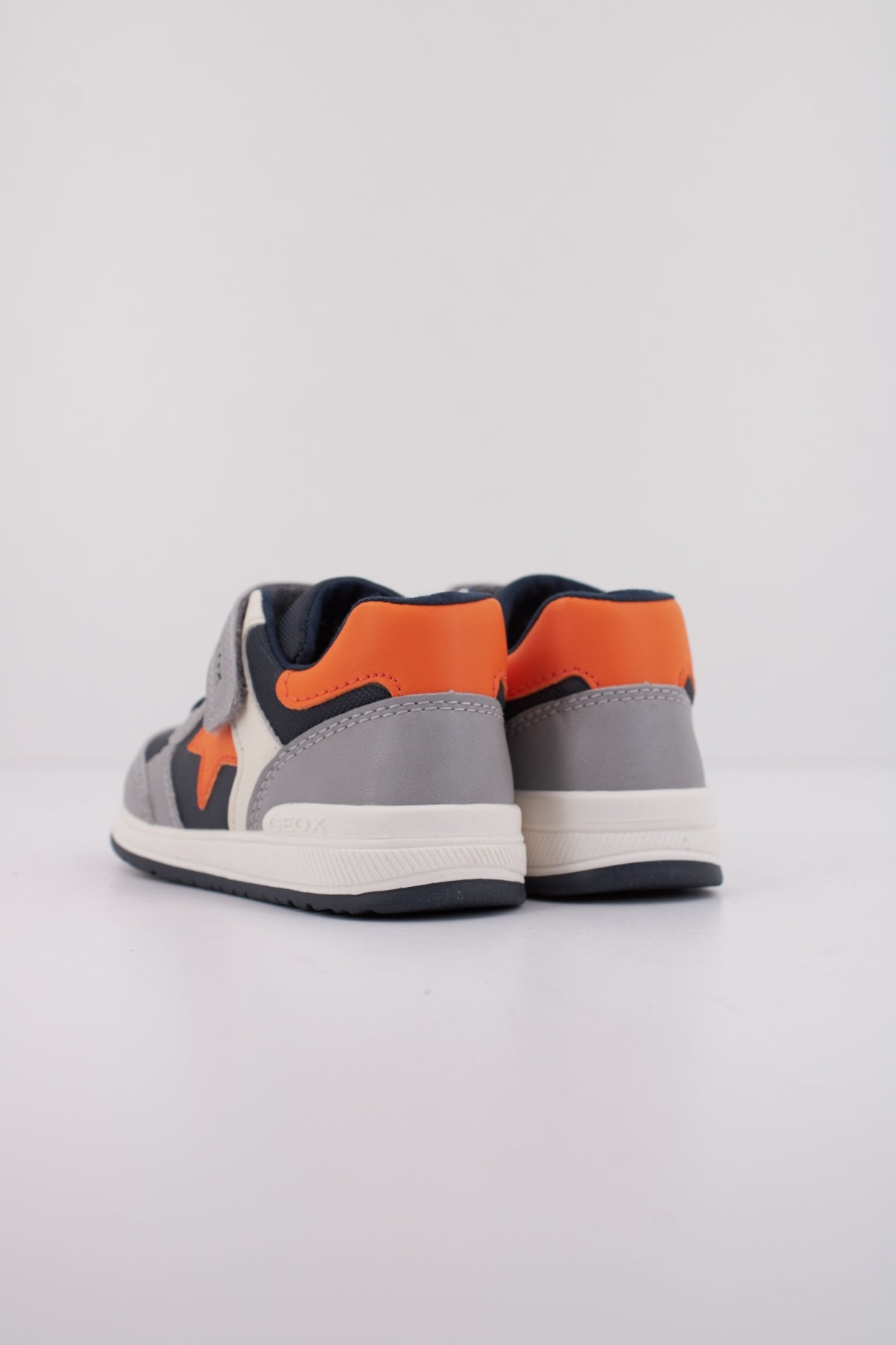 GEOX B RISHON BOY en color C  (4)