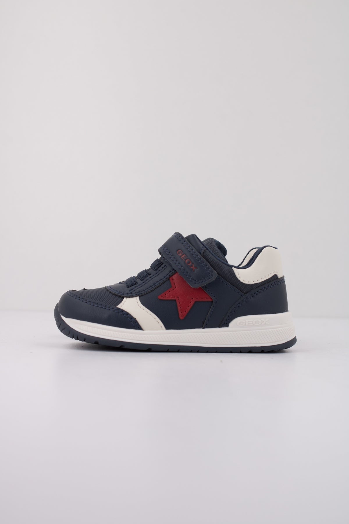 GEOX B RISHON BOY en color C  (1)