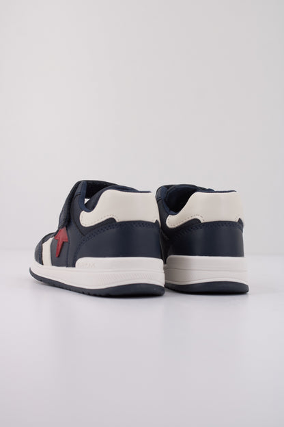 GEOX B RISHON BOY en color C  (4)
