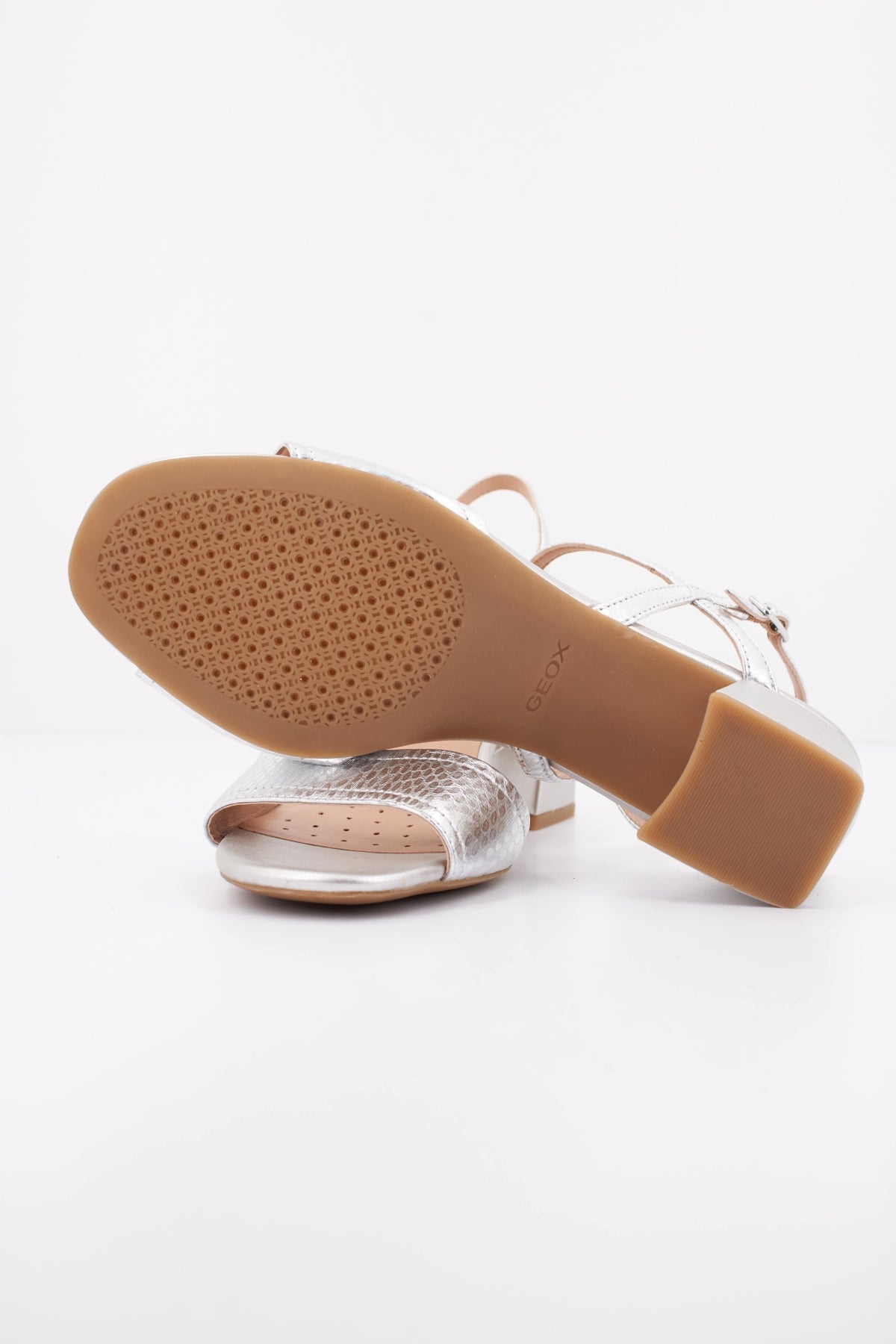 GEOX D NEW ERAKLIA  en color C  (5)