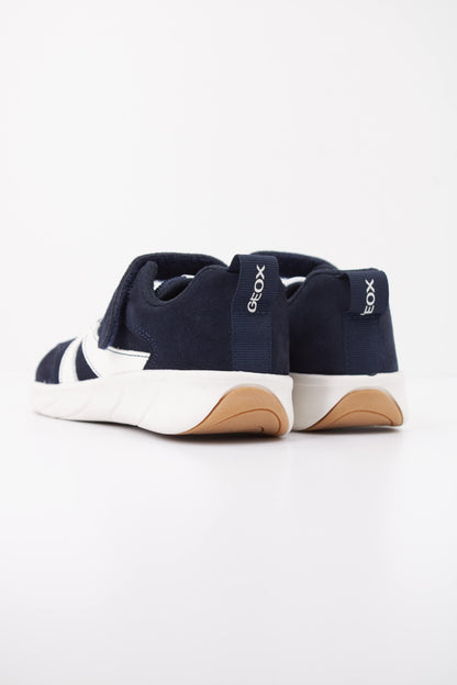 GEOX JPDA BC J FOOT en color CPZ  (4)