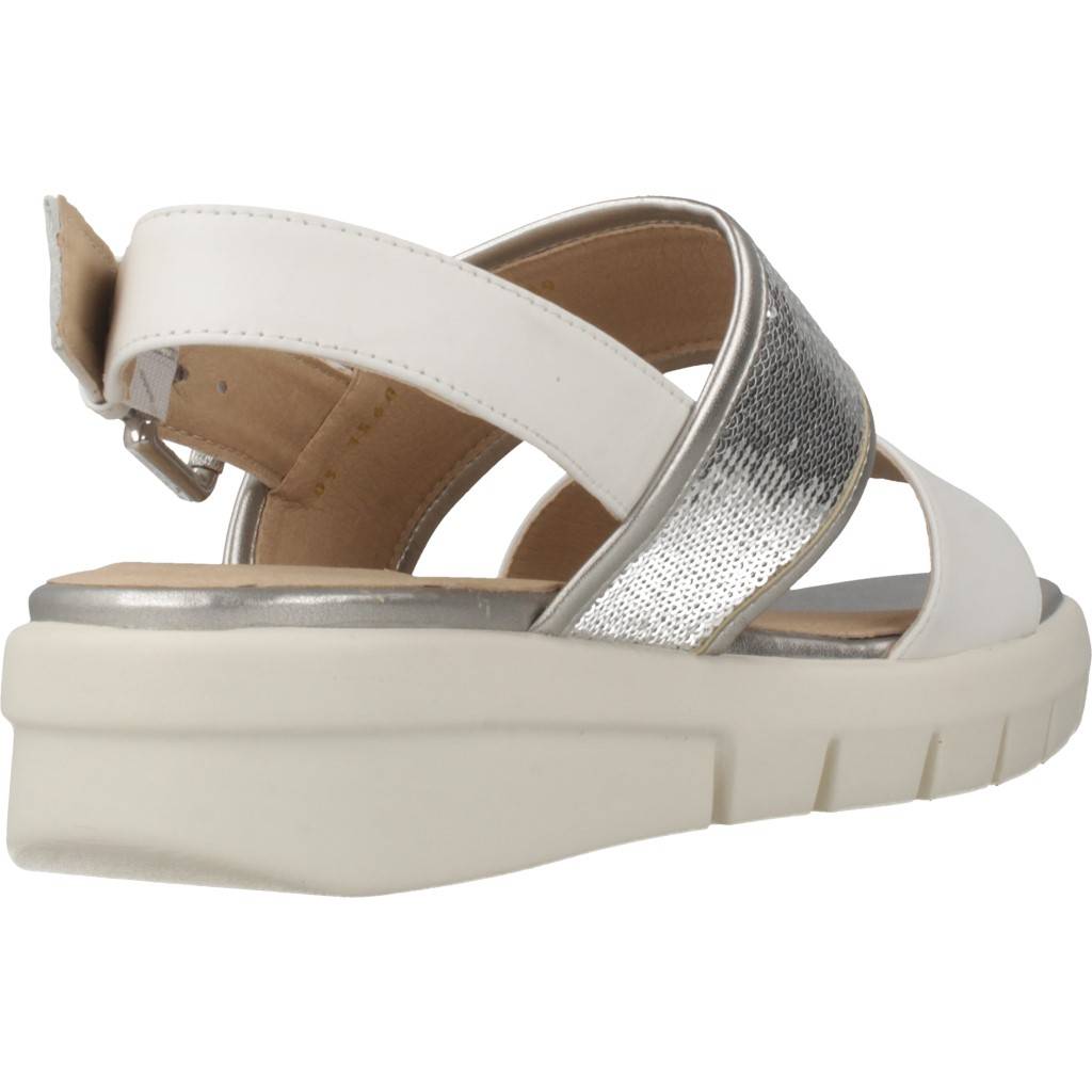 GEOX  D WIMBLEY SANDAL en color C  (3)