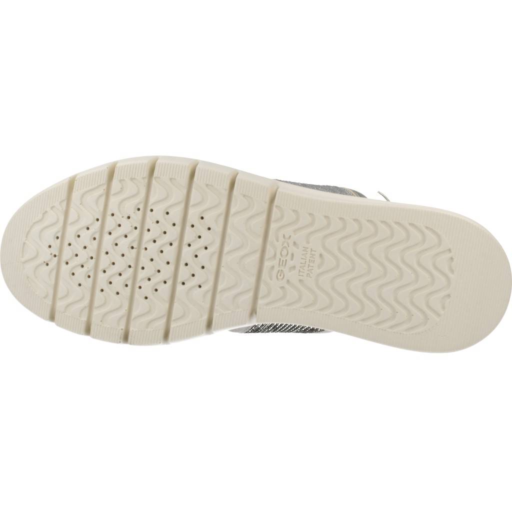 GEOX  D WIMBLEY SANDAL en color C  (7)