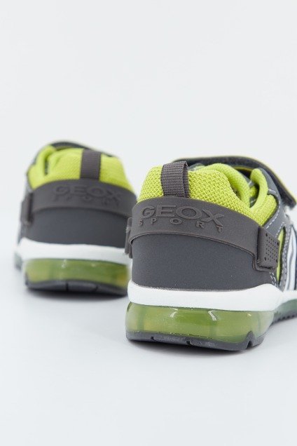 GEOX B TODO BOY en color C  (3)