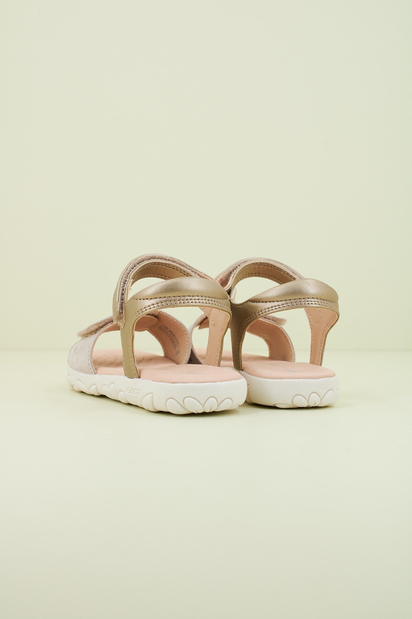 GEOX J SANDAL HAITI GIRL en color C  (3)