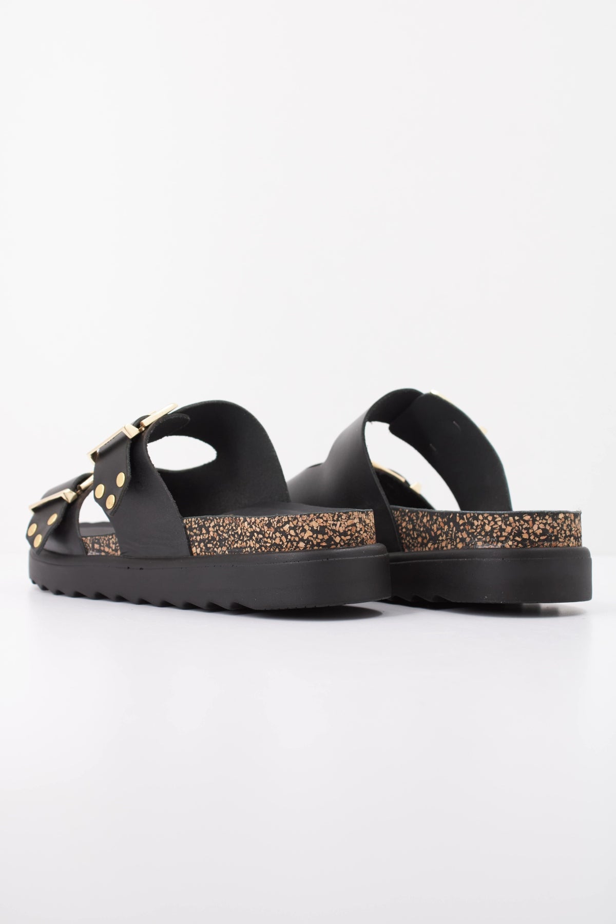YOKONO SANDALIA TUNEZ en color NEGRO  (4)