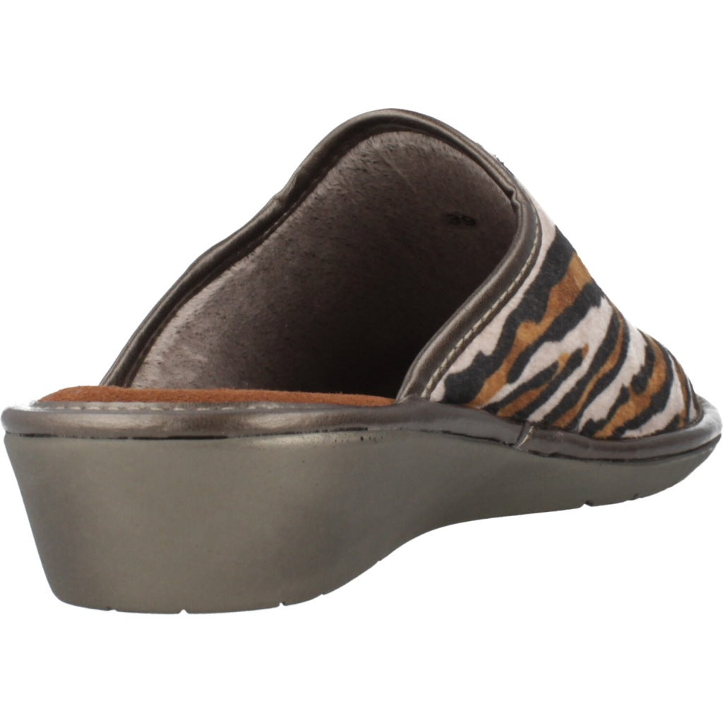 NORDIKAS   en color MARRON  (3)