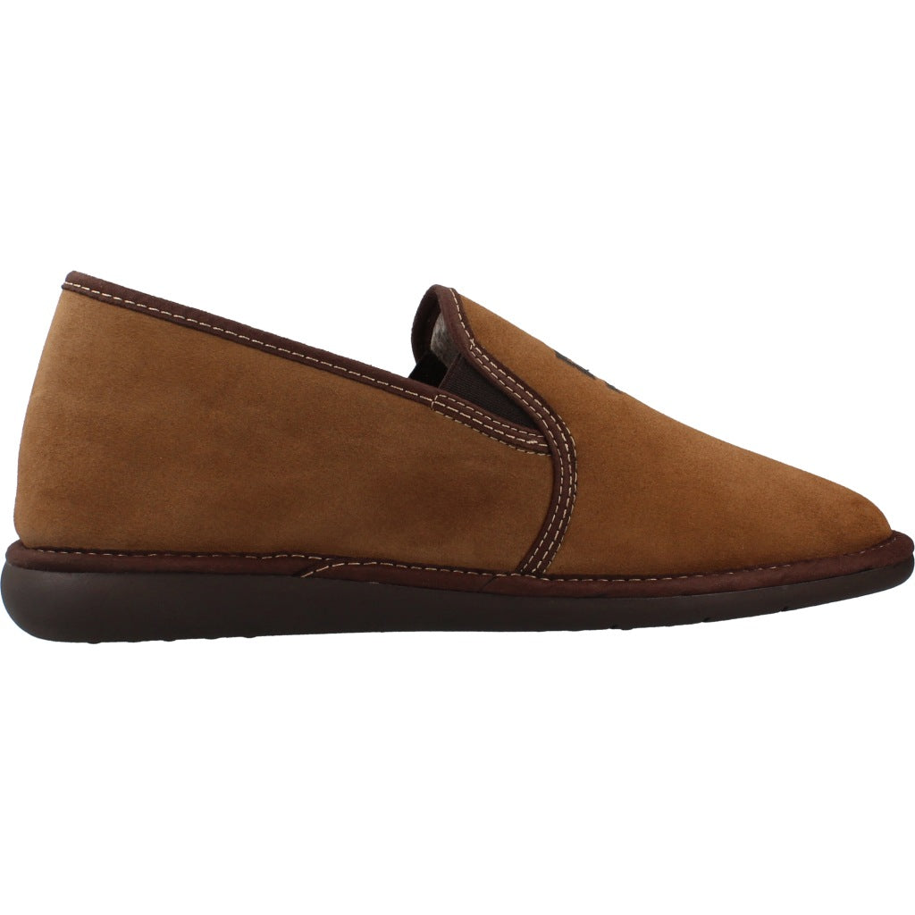 NORDIKAS  AFELPADO ZAPATIL en color TAUPE  (4)