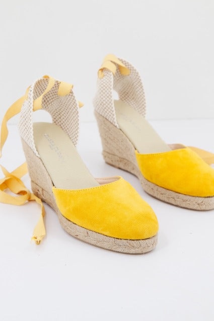 CLARA DURAN VALENANTCD  en color OCRE  (1)